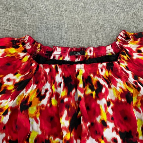 Alfani Women's Floral Pleated Blouse Size 22W Cap Sleeve Red Yellow White Lined - Picture 5 of 15